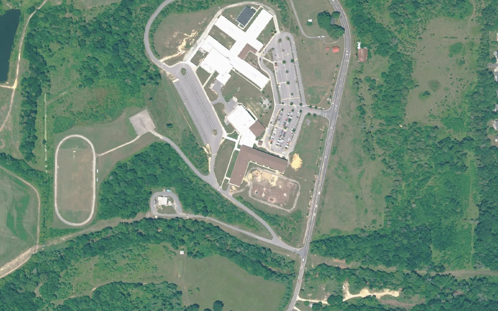 Kimmel Farm Elementary School and its grounds on Ebert Road in Winston-Salem, seen from the air