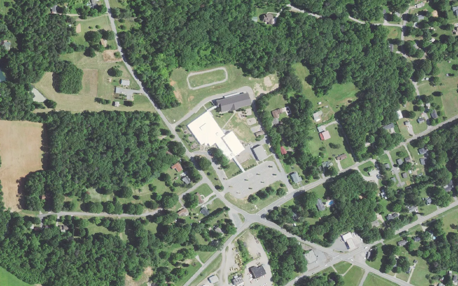 Sedge Garden Elementary School and its grounds on Sedge Garden Road in Kernersville, seen from the air