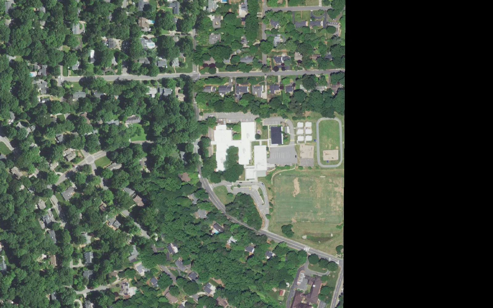 Sherwood Forest Elementary School and its grounds on Yorkshire Road in Winston-Salem, seen from the air